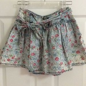 Cute flower skirt